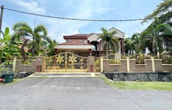 Jalan Pinggiran Putra, Kajang, Selangor 43800