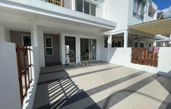 Jalan EcoHill 9, Beranang, Selangor 43700