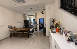 Persiaran Eko Botani, Iskandar Puteri, Johor 79100