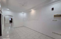 Off Jalan Besar, Kulai, Johor 81100
