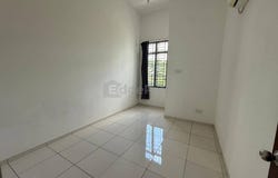 Jalan Sentral, Iskandar Puteri, Johor 79100