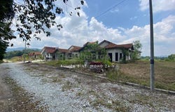 Jalan Sungai Tekali, Hulu Langat, Selangor 43100