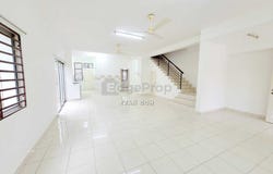 Jalan Mutiara, Puchong, Selangor 47100
