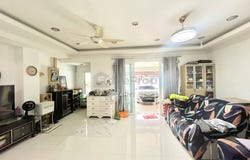 Jalan Mutiara, Puchong, Selangor 47100