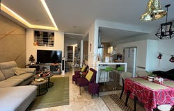 Jalan LE, Puchong, Selangor 47100
