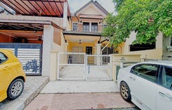 Jalan Putra Perdana 6/6, Puchong, Selangor 47100