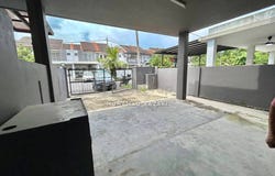 Jalan Alam Suria, Bandar Puncak Alam, Selangor