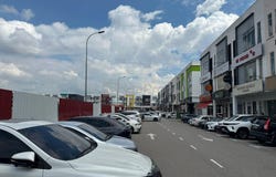 Johor Bahru, Johor 81100