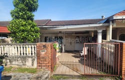 Jalan Bunga Raya, Shah Alam, Selangor 40000