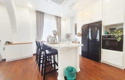 Persiaran Mokhtar Dahari, Bandar Puncak Alam, Selangor 47000