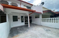 Bercham Taman Mewah, Ipoh, Perak 31400