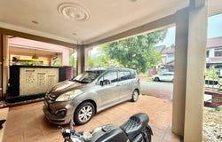 J, Shah Alam, Selangor 40150