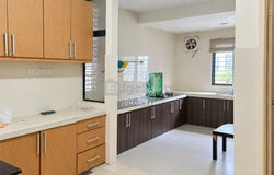 Jalan Metro, Bandar Metro Puchong, Puchong, Selangor 47100