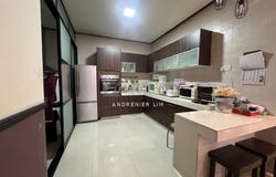 Taman Bunga Negara, Seksyen 27, Shah Alam, Selangor 40400