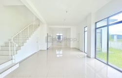 Bandar Puncak Alam, Selangor 47000
