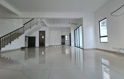 Bandar Sungai Long, Selangor 43200