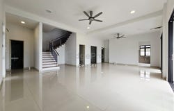 Jalan Metro , Puchong, Selangor 47100