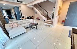 Persiaran Elmina, Sungai Buloh, Selangor 40160
