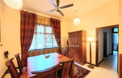 Taman Bunga Negara, Seksyen 27, Shah Alam, Selangor 40400