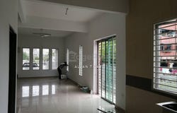 Jalan Baiduri, Dengkil, Selangor 43800
