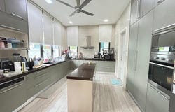 Jalan Shb, Subang Jaya, Selangor 40150