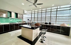 Jalan Bunga Raya, Shah Alam, Selangor 40000