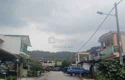 Jalan SG4, Batu Caves, Selangor 68100