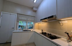 Jalan Lagenda Puteri; Jalan Legande Putera; Jalan PJU 1A/58, Ara Damansara, Selangor 47301