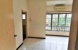 Jalan DC 1, Sungai Buloh, Selangor 47000