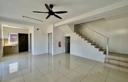 Persiaran Alam Perdana,, Puncak Alam, Selangor 48020