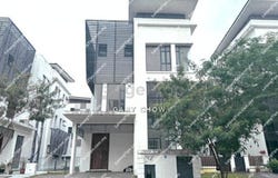 Jalan Kemuning Permai 33/158B, Kemuning Utama, Shah Alam, Selangor 40400