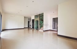 Jalan Puncak Kiara Indah, Mont Kiara, Kuala Lumpur 60000