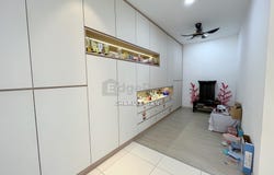 Jalan FLora, Telok Panglima Garang, Selangor 42500