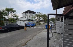 Jalan Desa Kemuning, Shah Alam, Selangor 40460