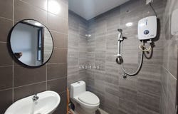 Jalan Simfoni 1, Seri Kembangan, Selangor 43300