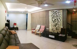Jalan PH 1/4, Puchong, Selangor 47100