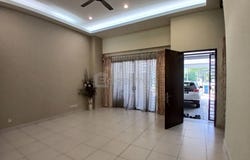 Jalan Elektron U16/57, Denai Alam, Shah Alam, Selangor 40160