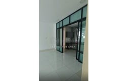 Persiaran Tun Teja, Shah Alam, Selangor 40470