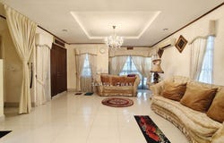 Taman Bunga Negara, Seksyen 27, Shah Alam, Selangor 40400