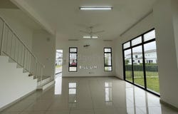 Bandar Puncak Alam, Selangor 42300