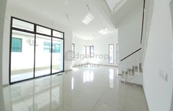 Persiaran Setia Prima, Setia Alam/Alam Nusantara, Selangor 40170