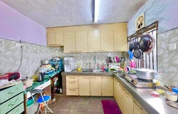 Seri Kembangan, Selangor 43300