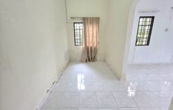 Jalan Sungai Long 32, Shah Alam, Selangor 40460