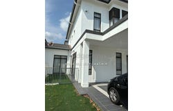 Bandar Puncak Alam, Selangor 47000