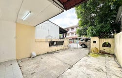 Jalan Dagang 1/7, Ampang, Selangor 68000