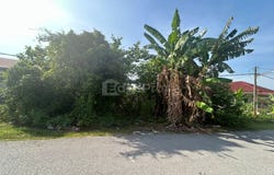 Off Jalan Besar, Ayer Tawar, Perak 32400