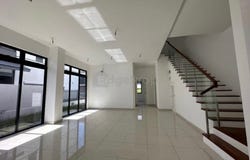 Jalan U13/56, Setia Alam, Selangor 40170