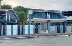 Lahat, Ipoh, Perak 31500