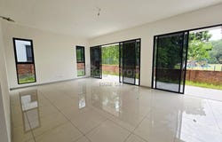 Jalan Bromelia, Puchong, Selangor 47100