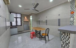 Jalan Bukit Kemuning, Shah Alam, Selangor 40470